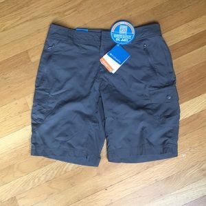 NWT Columbia hiking shorts